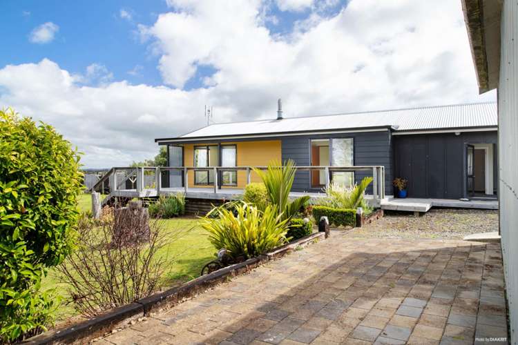 352 Grahams Beach Road Waiuku_24