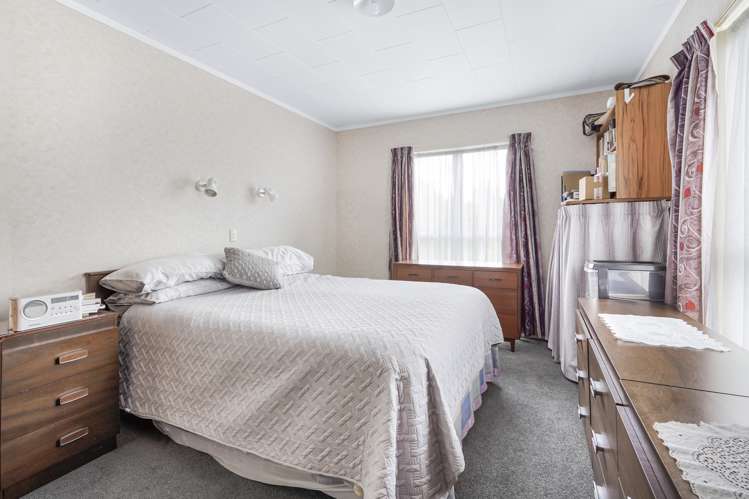 32 Caernarvon Street Dinsdale_7