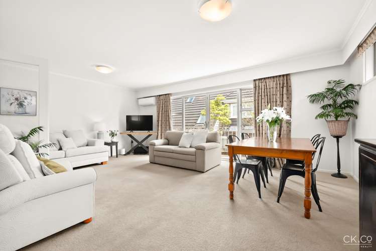 52b Queens Grove Lower Hutt Central_6