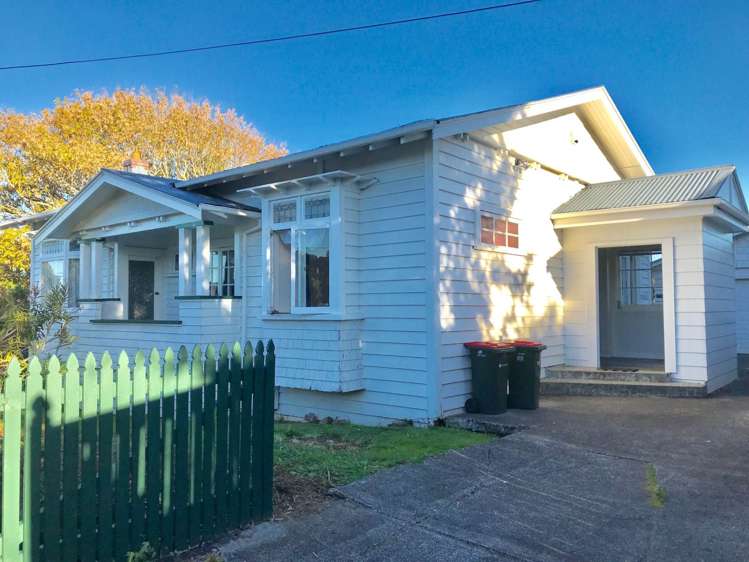 35 Mount Smart Road Royal Oak_8