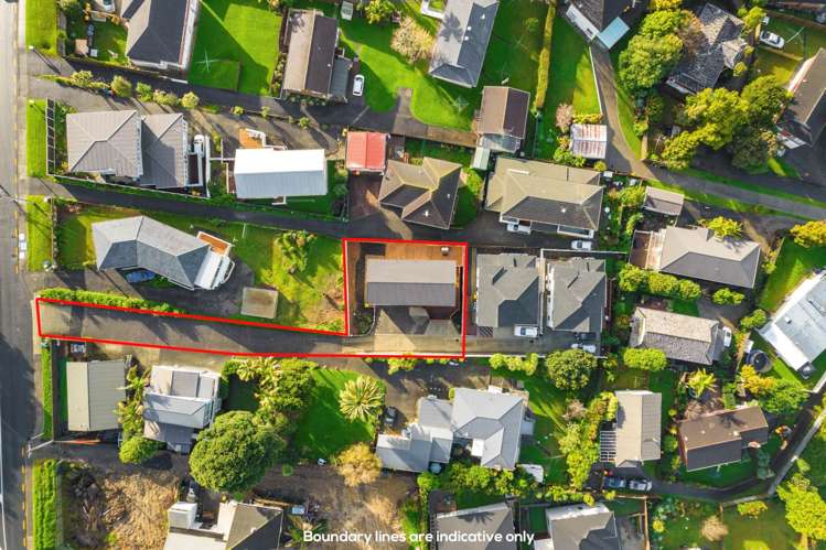 120 Golf Road New Lynn_18