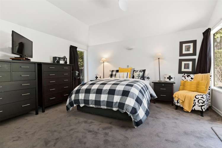 66 Hensman Road Queenstown_23