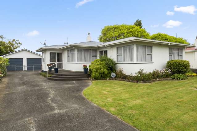 7 Piper Place Roslyn_1