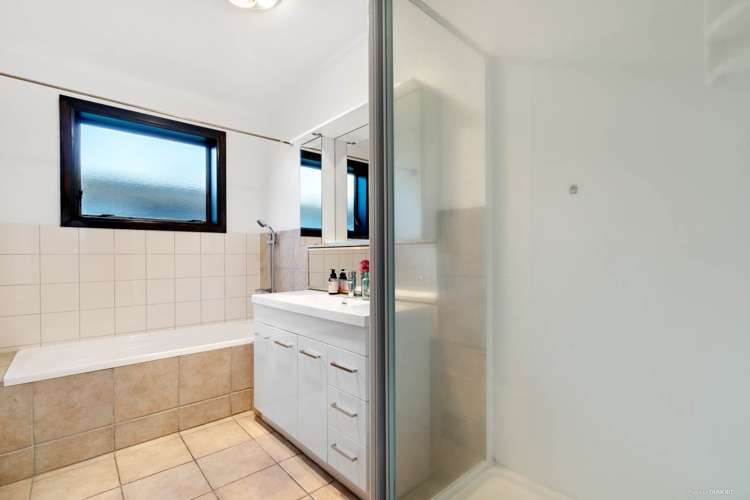 18 Great South Road Manurewa_6