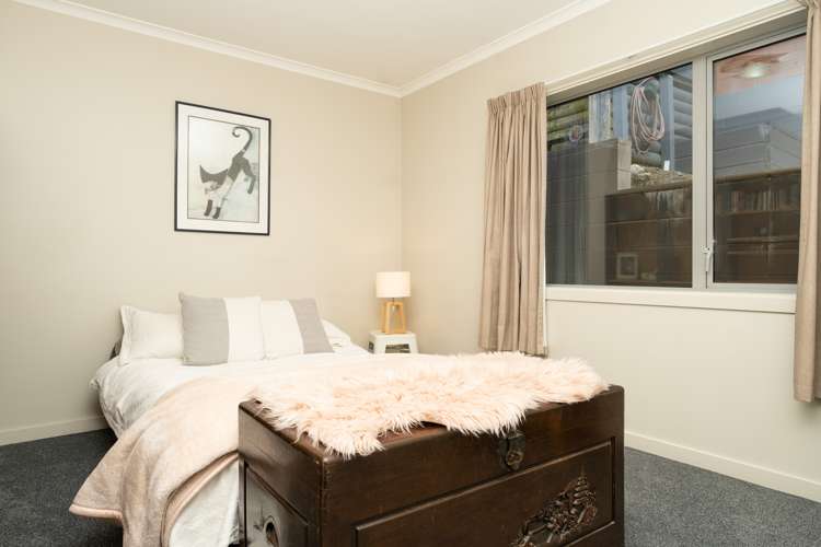 66e Law Street Caversham_10