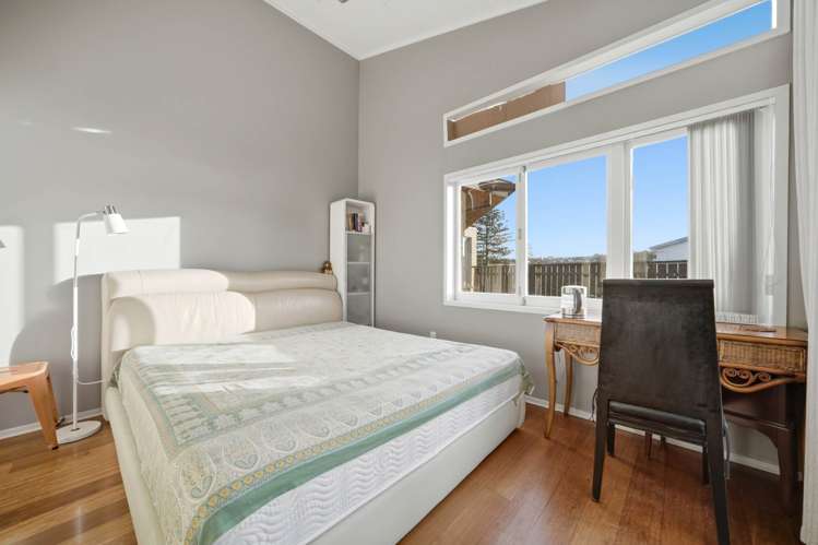 1 Churchill Road Murrays Bay_24