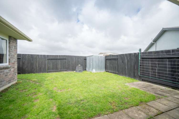 31 Strachan Way Highbury_19