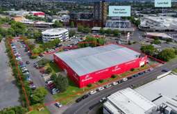 Premier large-format retail site in New Lynn