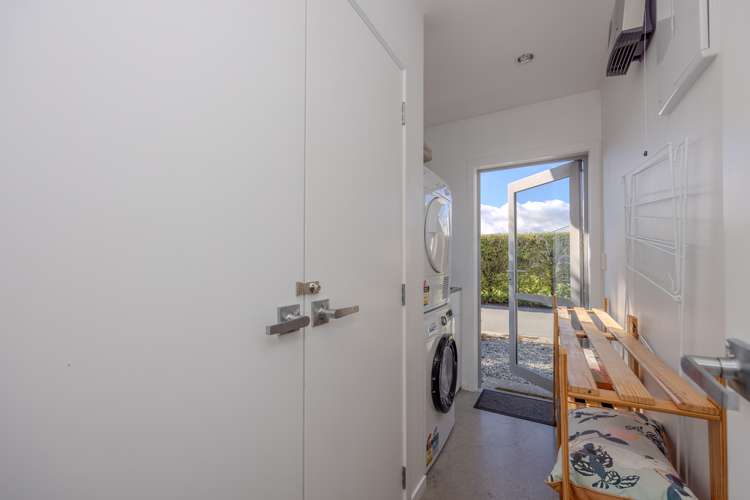 3 Finch Street Albert Town_18