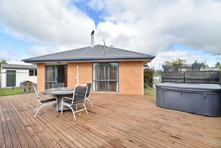 40 Smarts Drive Leithfield_15