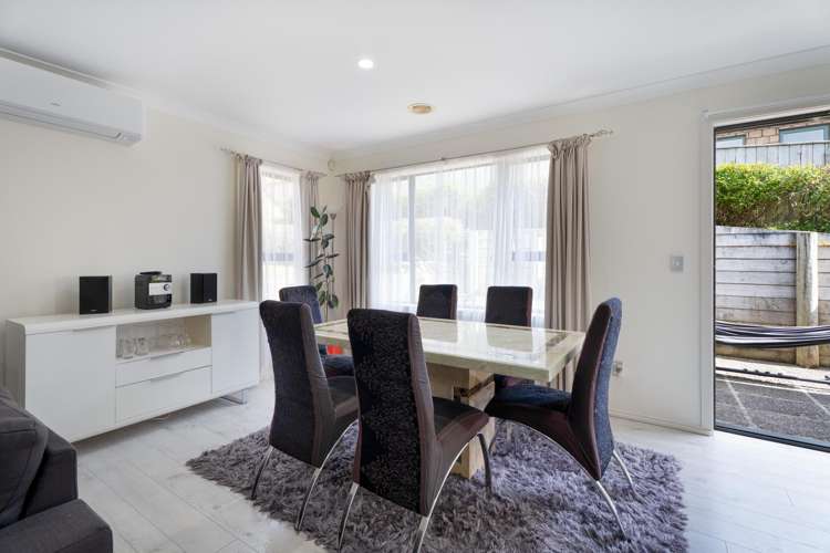 42 Tongariro Drive Aotea_10