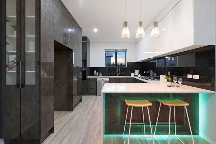 96 Twin Parks Rise Papakura_13