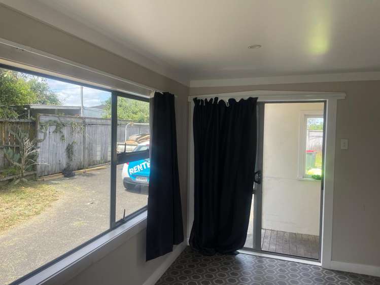 24 Wellington Street Papakura_19