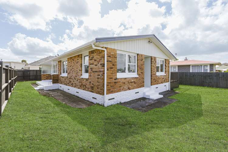 22 Claude Avenue Papatoetoe_8