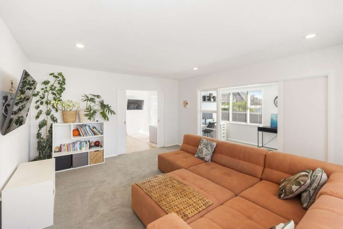 11 Croziers Road_4