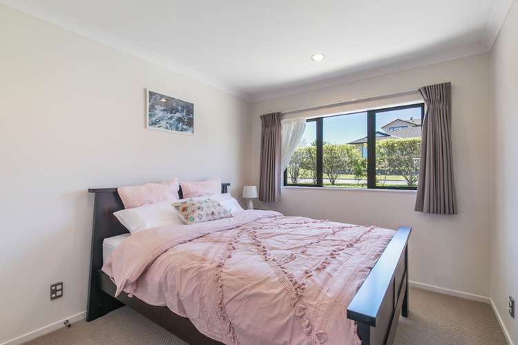 1 Northbrook Close Greenhithe_8