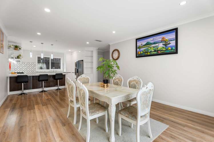 4 Carrygawley Road Flat Bush_8