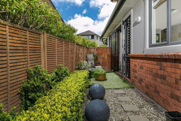 19 Ashurst Lane Greenhithe_9