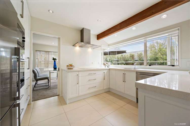 33 Matterhorn Crescent Northpark_3