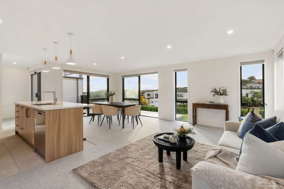 69 Ridge View Crescent_1