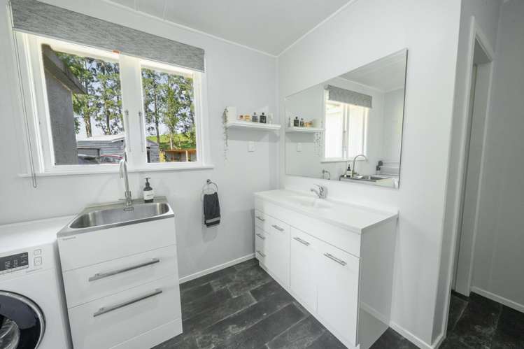 17 Findlay Road Orawia_16