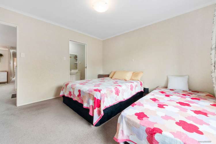 8 Ryehill Close New Lynn_5