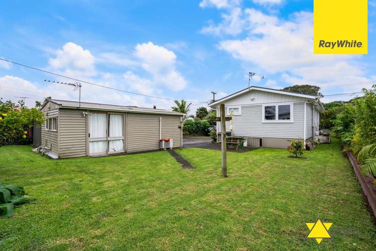115 Vodanovich Road Te Atatu South_17