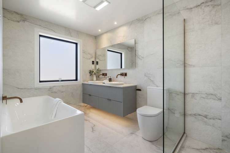 20 Beach Road Castor Bay_19