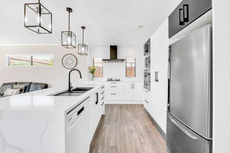 14 Heidi Crescent Flat Bush_20