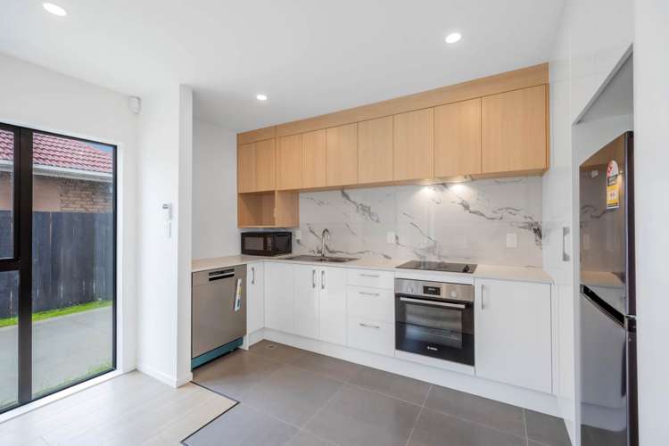 29b Fruitvale Road New Lynn_5