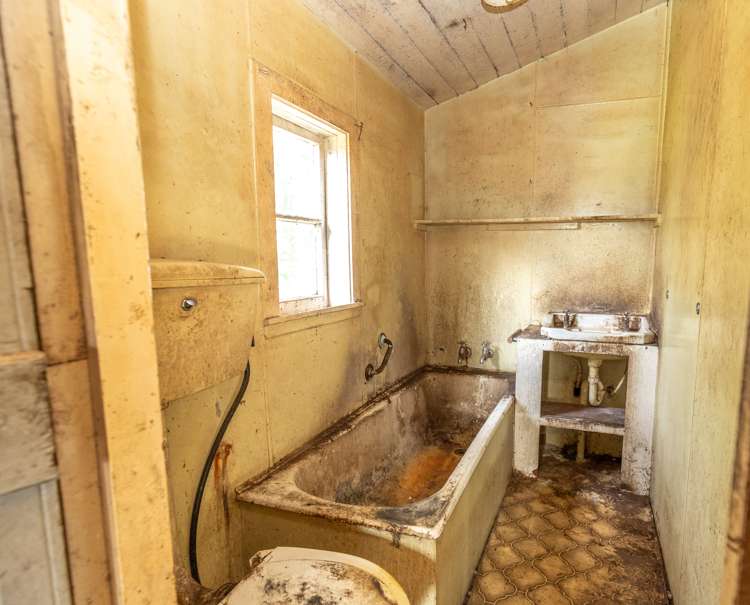 15 Rimu Street Kerepehi_12