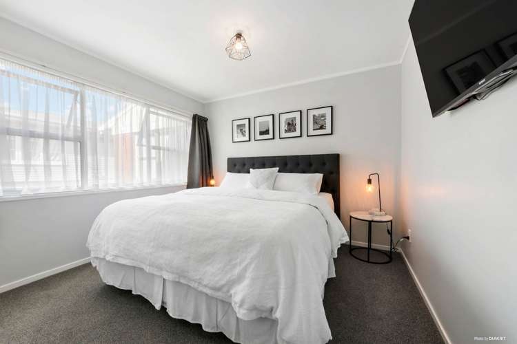 2/210a Blockhouse Bay Road Avondale_13