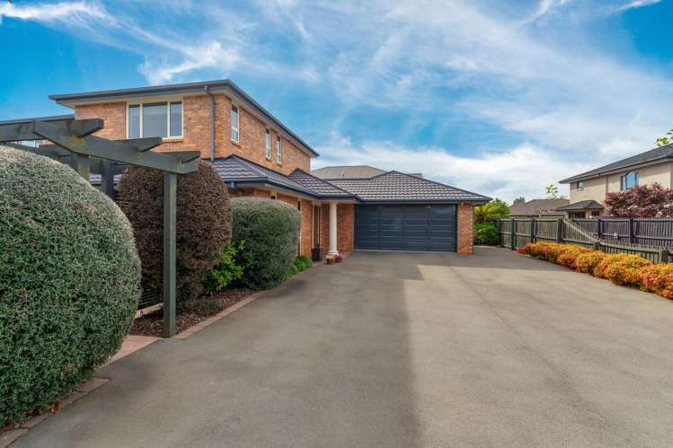 9 Saint Clair Close Harewood_25