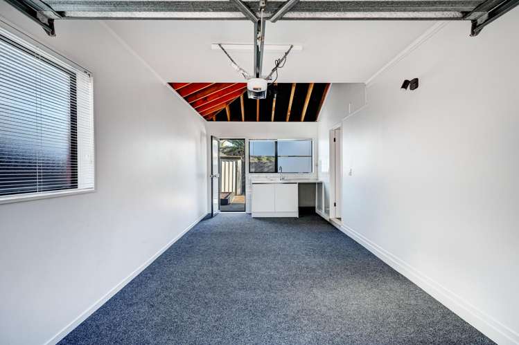 2/24 Miro Street New Lynn_11