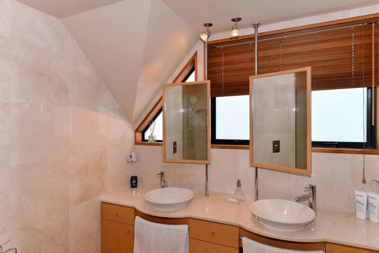 1 Valhalla Lane Richmond_14