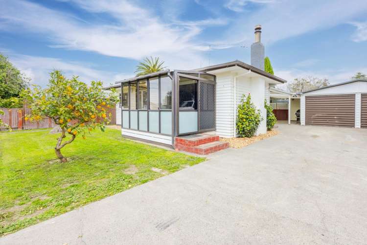 11 Holden Avenue Haumoana_13