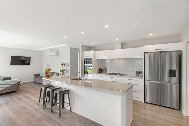 77 Hungerford Drive Rolleston_5