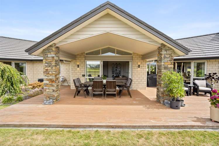 32 Baxter Michael Crescent Cambridge_18