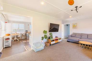 99 Tavistock Road_2