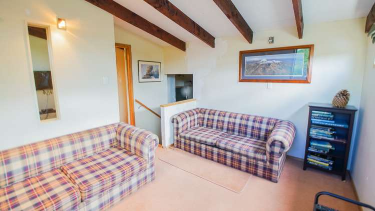 7 Willow Lane Ohakune_13