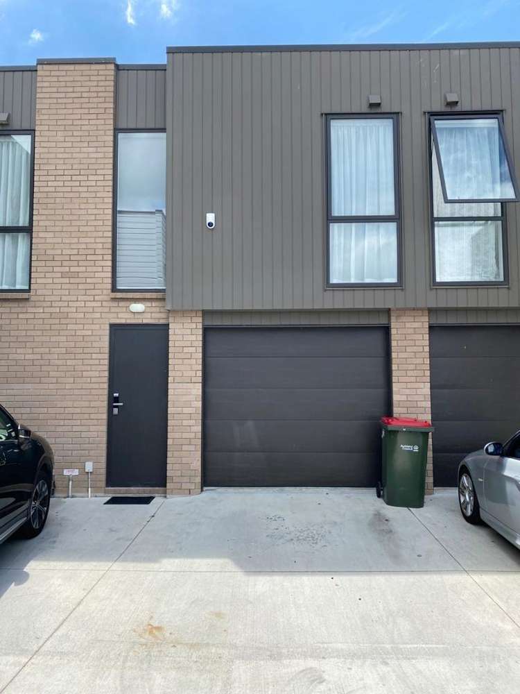 3/31 Kenderdine Road_0