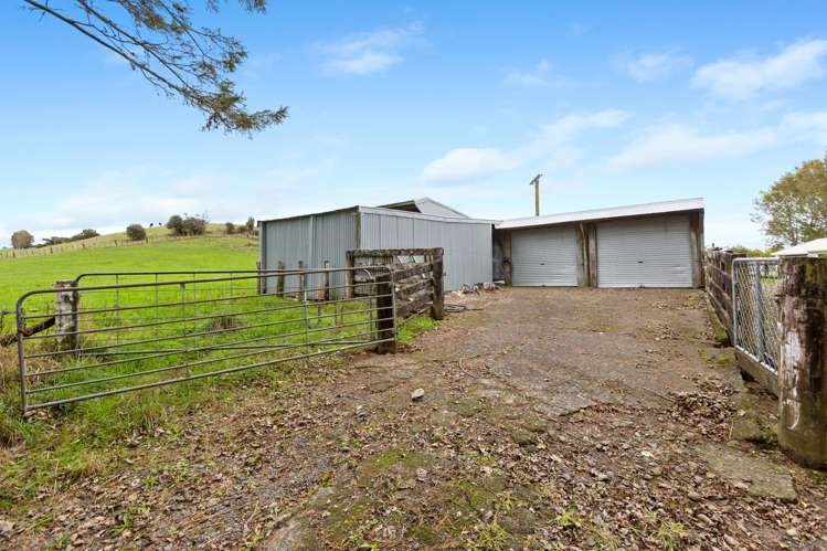 32 Davis Road Inglewood_26
