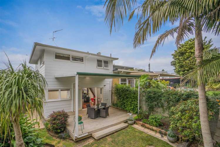 6a Tipene Place Meadowbank_11