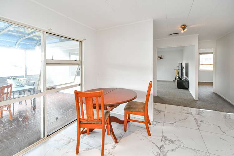 15 Lowburn Place Clover Park_6