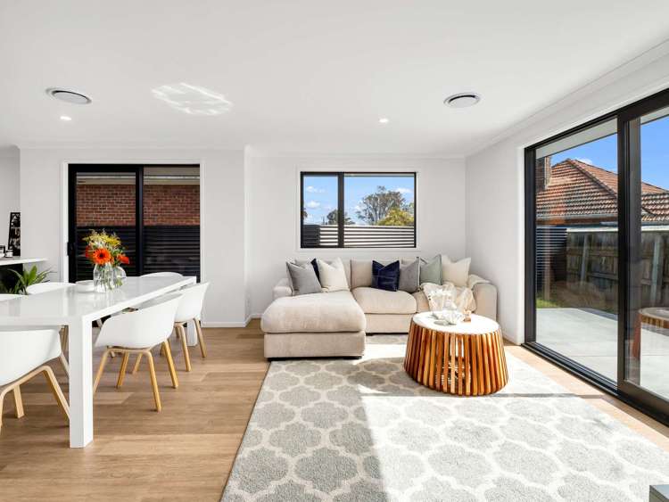 51A Selwyn Crescent College Estate_3