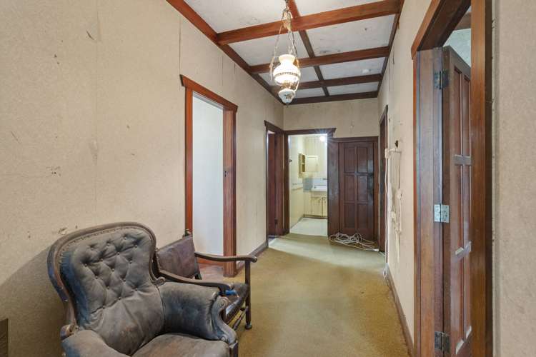 2 Te Ahu Road Pukekawa_14