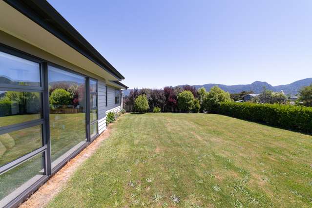 9 Ruataniwha Drive Collingwood_1