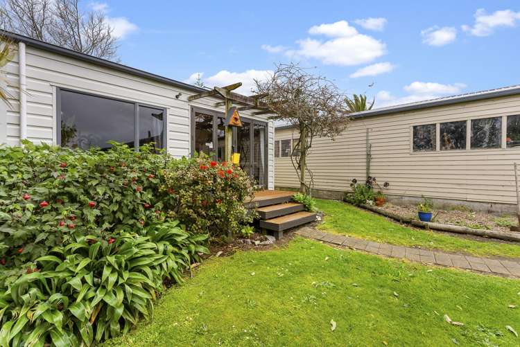 177 Koru Road Omata_27