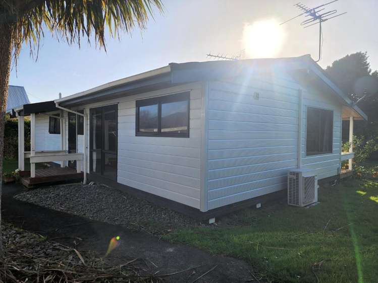 24 George Street New Plymouth Central_16