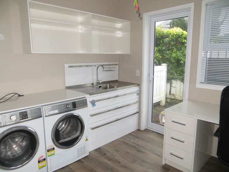 3/50 Cook Street Howick_9